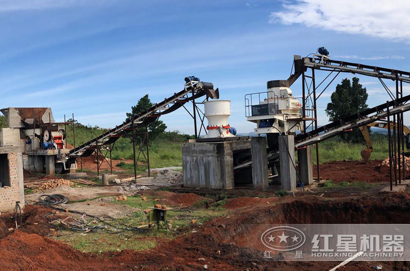 时产100吨砂石厂现场用VSI8518制砂机 时产100吨砂石厂现场用VSI8518制砂机