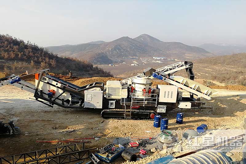 履带移动圆锥破碎机现场 履带移动圆锥破碎机现场