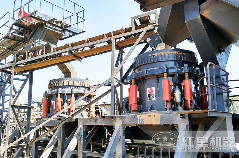 页岩破碎加工客户现场实拍 页岩破碎加工客户现场实拍