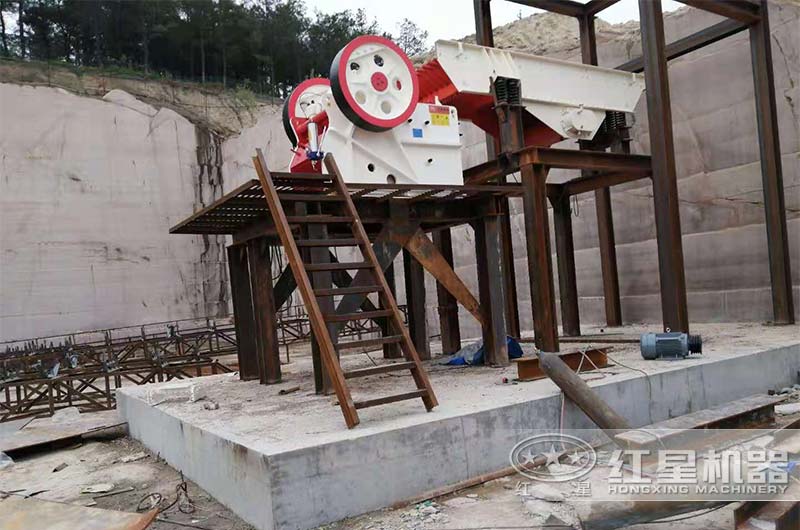 鄂式破破碎机 鄂式破破碎机