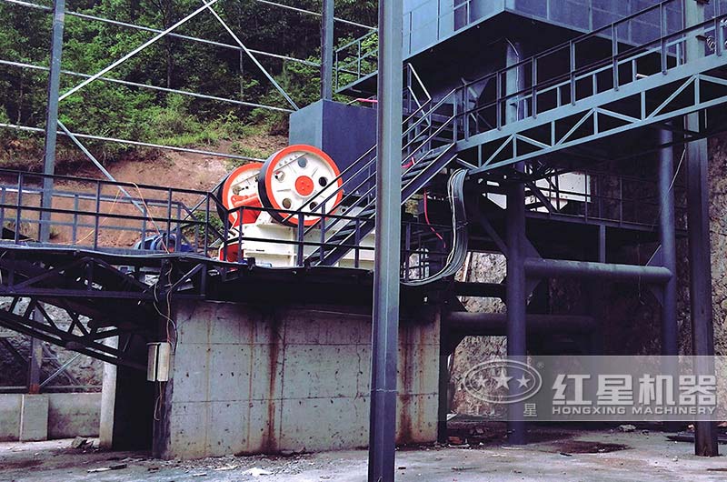 红星厂家欧版颚式破碎机现场 红星厂家欧版颚式破碎机现场