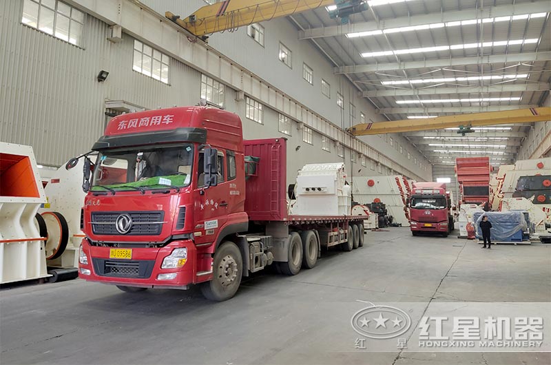 红星机器厂家PCZ破碎机发货 红星机器厂家PCZ破碎机发货