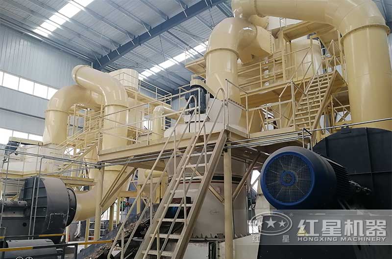 5R4525雷蒙磨粉机实拍 5R4525雷蒙磨粉机实拍