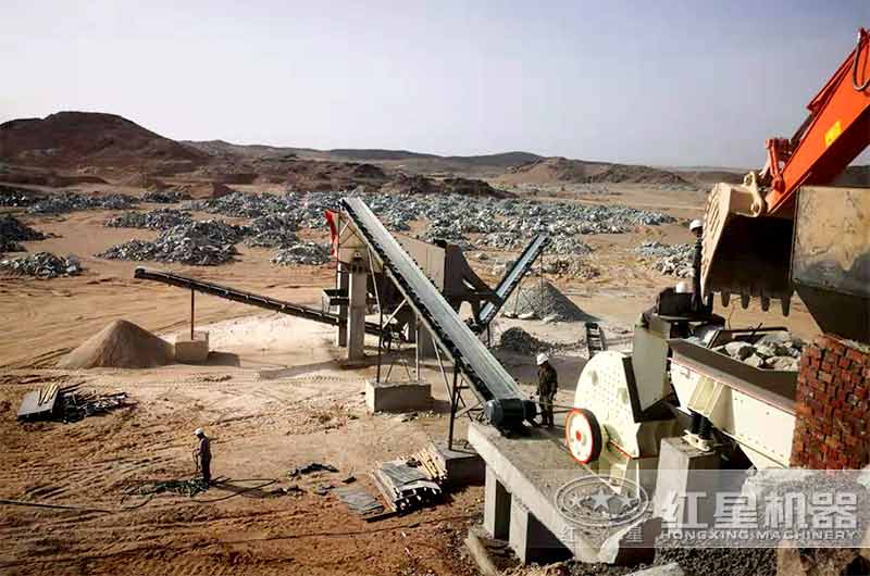 PCX液压重锤破现场图2 PCX液压重锤破现场图2