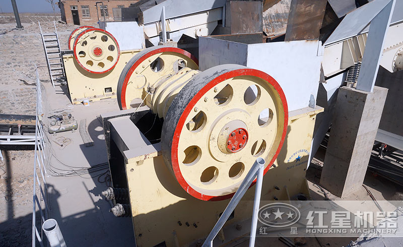 PE-1200×1500鄂式破碎机 PE-1200×1500鄂式破碎机