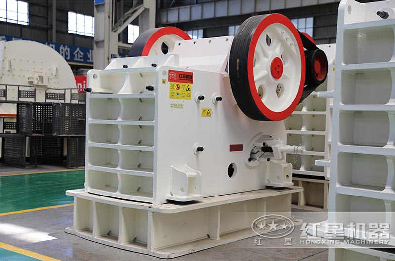 2022年新推出的HDX德版一体化颚破磕石机 2022年新推出的HDX德版一体化颚破磕石机