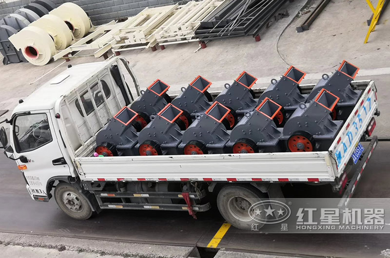 小型锤式粉碎机发货 小型锤式粉碎机发货