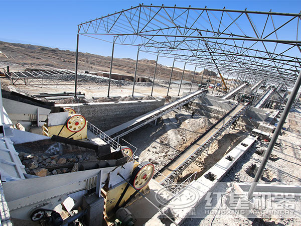 河南红星颚式破碎机生产现场 河南红星颚式破碎机生产现场