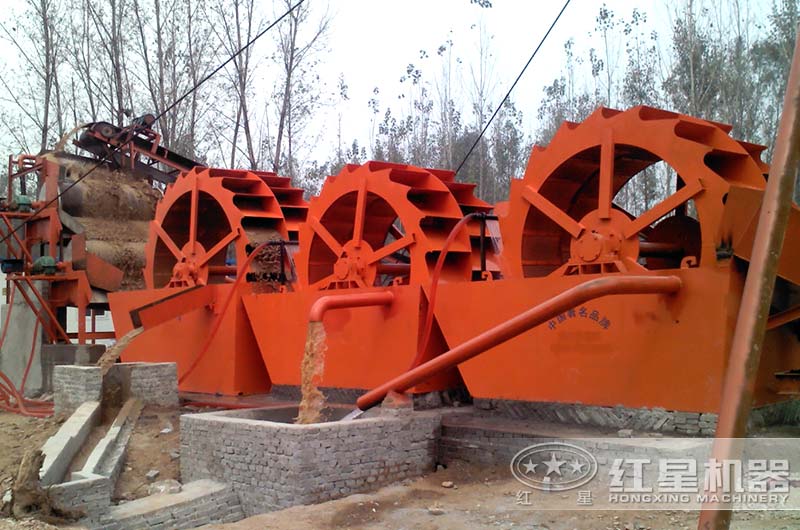 三台洗砂机同时生产，更有效